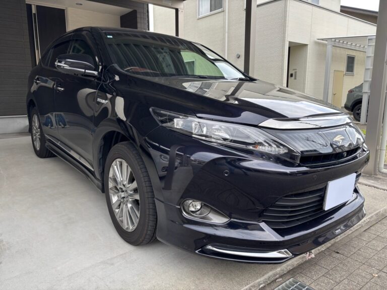 H27年式 トヨタ・ハリアー ハイブリッド プレミアム アドバンスドパッケージ 4WD